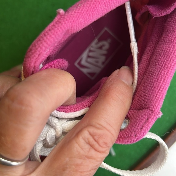 VANS FILMORE FUCHSIA CANVAS HI TOP SNEAKERS - Picture 11 of 13
